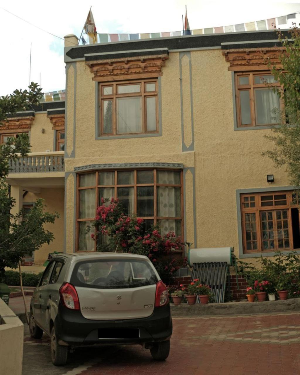 Hotel Lonchay Residency Leh Dış mekan fotoğraf