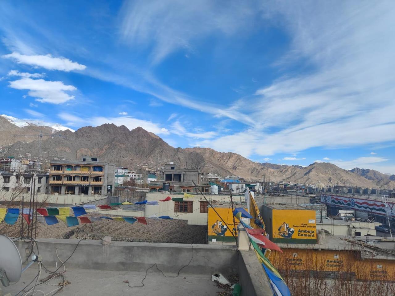 Hotel Lonchay Residency Leh Dış mekan fotoğraf