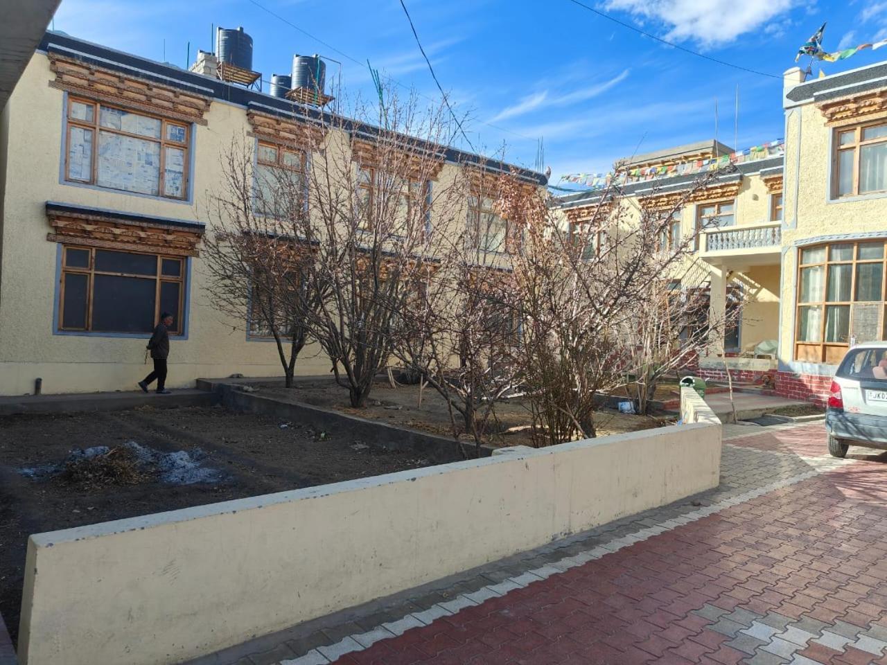 Hotel Lonchay Residency Leh Dış mekan fotoğraf
